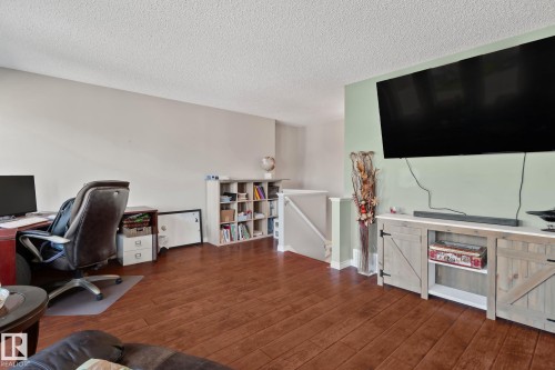 9 Landon Drive, Spruce Grove, AB - Indoor Photo Showing Other Room