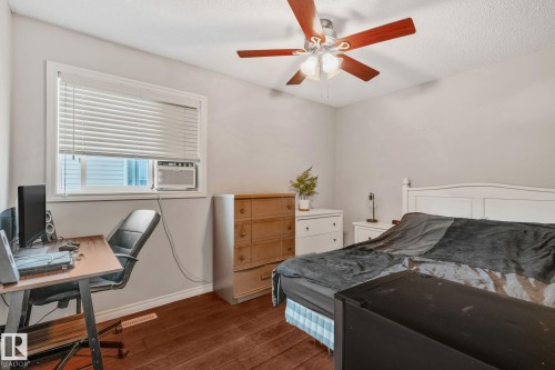 9 Landon Drive, Spruce Grove, AB - Indoor