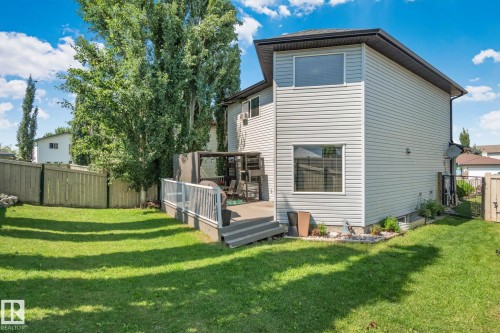9 Landon Drive, Spruce Grove, AB - Outdoor
