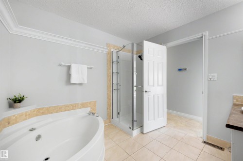 #43 3311 58 St Nw, Edmonton, AB - Indoor Photo Showing Other Room
