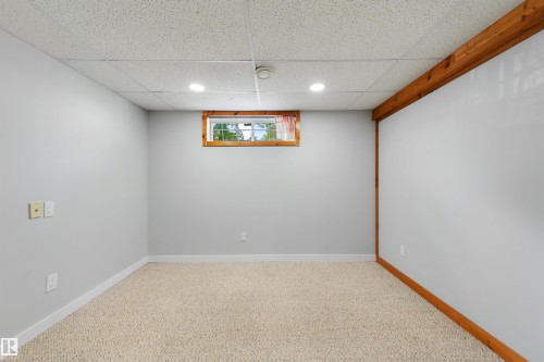 #43 3311 58 St Nw, Edmonton, AB - Indoor Photo Showing Other Room