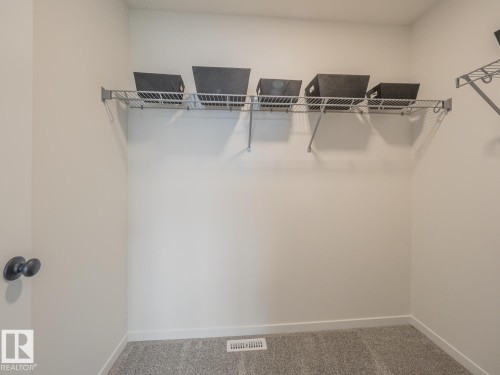 7005 176A Avenue Nw, Edmonton, AB - Indoor With Storage