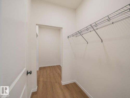 7005 176A Avenue Nw, Edmonton, AB - Indoor With Storage