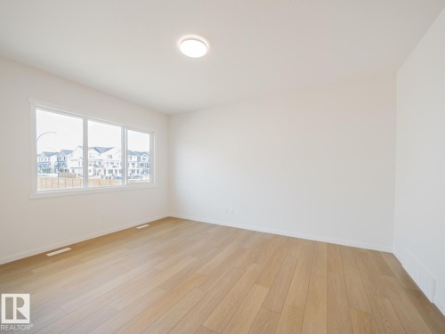 2 Elis Link, Spruce Grove, AB - Indoor Photo Showing Other Room