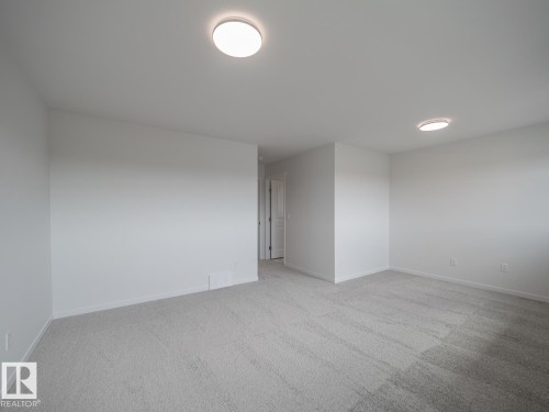 2 Elis Link, Spruce Grove, AB - Indoor Photo Showing Other Room