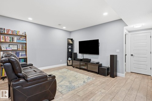 17 Kingsbury Circle, Spruce Grove, AB - Indoor