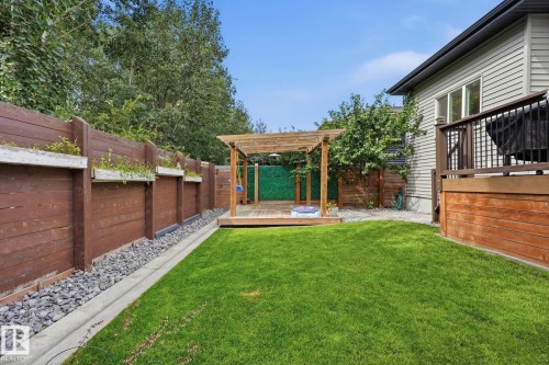 17 Kingsbury Circle, Spruce Grove, AB - Outdoor With Deck Patio Veranda