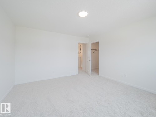 17334 6A Street Ne, Edmonton, AB - Indoor Photo Showing Other Room