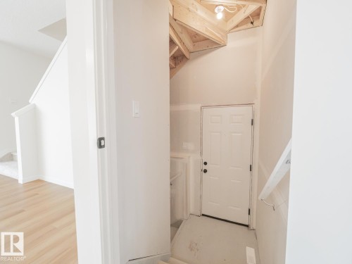 17334 6A Street Ne, Edmonton, AB - Indoor Photo Showing Other Room