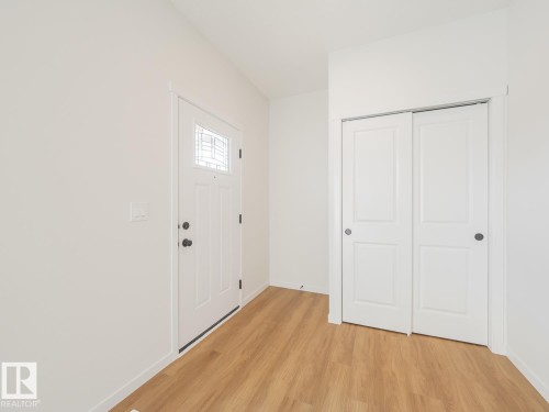 17334 6A Street Ne, Edmonton, AB - Indoor Photo Showing Other Room