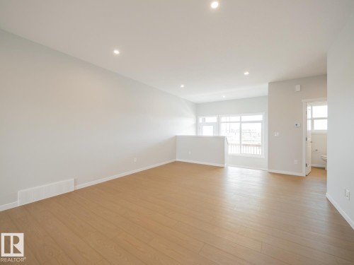 19604 30 Avenue Nw, Edmonton, AB - Indoor Photo Showing Other Room