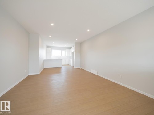 19604 30 Avenue Nw, Edmonton, AB - Indoor Photo Showing Other Room