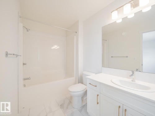 19608 30 Avenue Nw, Edmonton, AB - Indoor Photo Showing Bathroom