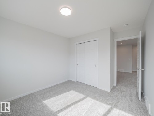2204 193 Street Nw, Edmonton, AB - Indoor