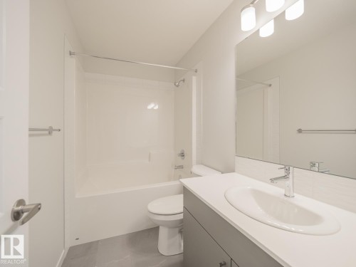 2204 193 Street Nw, Edmonton, AB - Indoor Photo Showing Bathroom