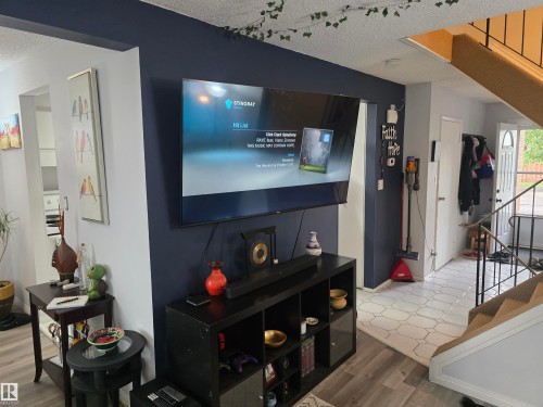 3236 130A Avenue Nw, Edmonton, AB - Indoor Photo Showing Other Room