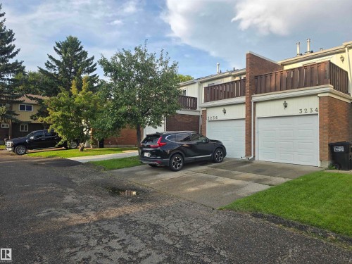 3236 130A Avenue Nw, Edmonton, AB - Outdoor