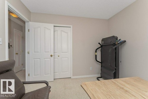 1072 Barnes Way Sw, Edmonton, AB - Indoor