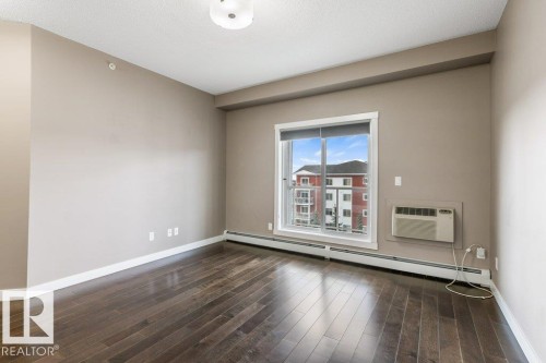 #409 2207 44 Av Nw, Edmonton, AB - Indoor Photo Showing Other Room