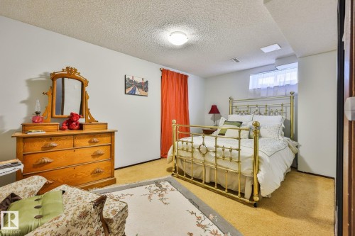 Additional content - 8932 187 Street Nw, Edmonton, AB - Indoor Photo Showing Bedroom