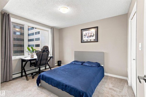 #504 10180 104 St Nw, Edmonton, AB - Indoor Photo Showing Bedroom