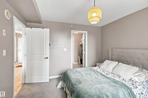 #504 10180 104 St Nw, Edmonton, AB - Indoor Photo Showing Bedroom