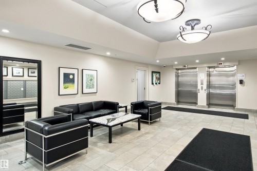 #504 10180 104 St Nw, Edmonton, AB - Indoor