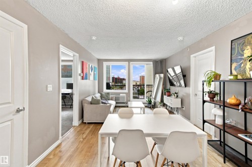 #504 10180 104 St Nw, Edmonton, AB - Indoor