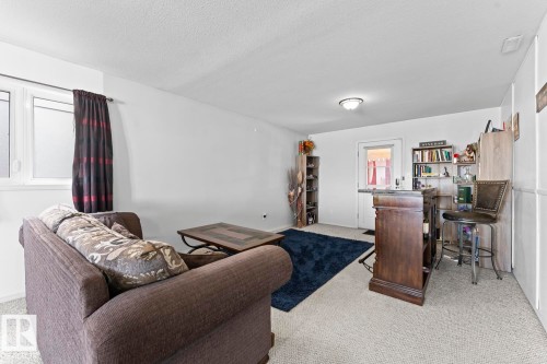 1805 1 Avenue, Cold Lake, AB - Indoor