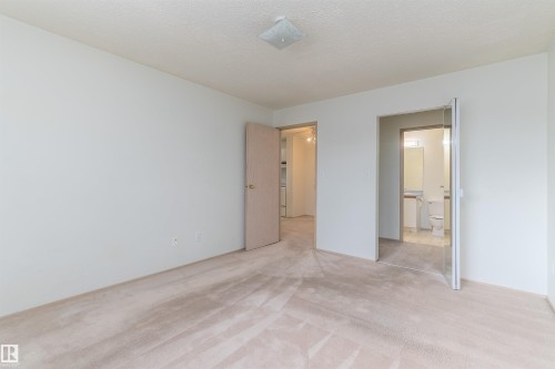 #306 4220 139 Av Nw, Edmonton, AB - Indoor Photo Showing Other Room
