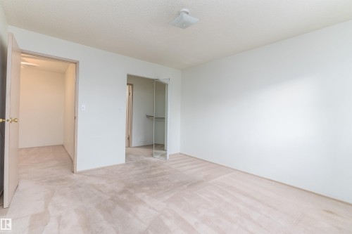 #306 4220 139 Av Nw, Edmonton, AB - Indoor Photo Showing Other Room