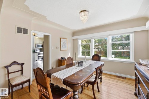 9107 118 Street Nw, Edmonton, AB - Indoor Photo Showing Dining Room