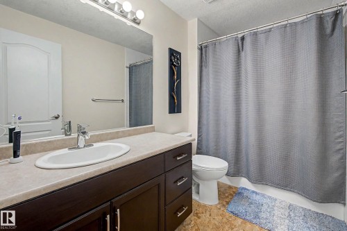 #209 237 Youville Dr E Nw, Edmonton, AB - Indoor Photo Showing Bathroom