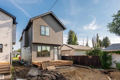 5606 105 Avenue Nw, Edmonton, AB - Outdoor With Exterior