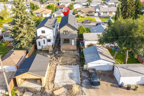 5606 105 Avenue Nw, Edmonton, AB - Outdoor