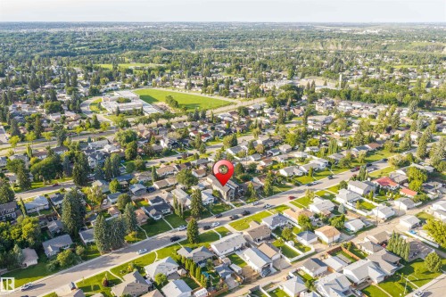 5606 105 Avenue Nw, Edmonton, AB - Outdoor With View
