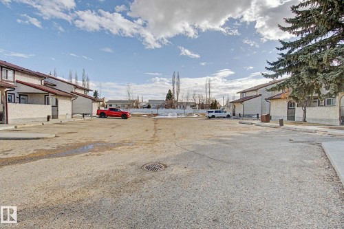 2932 36 Street Nw, Edmonton, AB - Outdoor