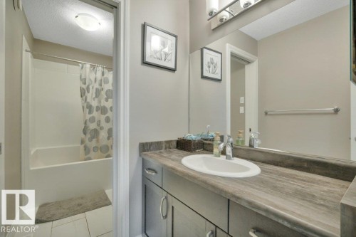 155 Kirpatrick Crescent, Leduc, AB - Indoor Photo Showing Bathroom