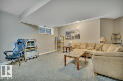 155 Kirpatrick Crescent, Leduc, AB - Indoor Photo Showing Living Room
