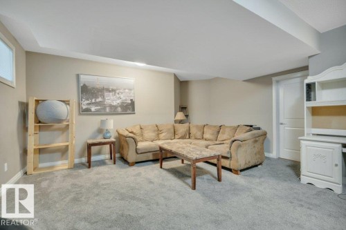 155 Kirpatrick Crescent, Leduc, AB - Indoor Photo Showing Other Room