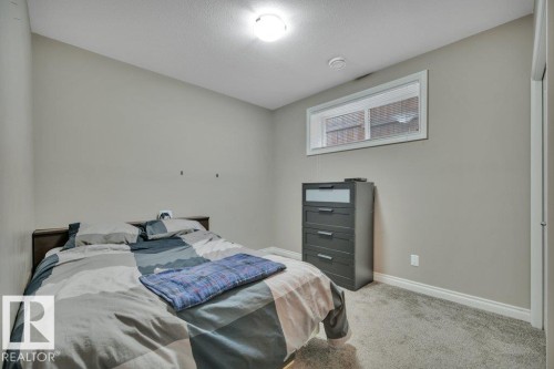 155 Kirpatrick Crescent, Leduc, AB - Indoor Photo Showing Bedroom