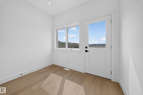 508 Robinson Boulevard, Leduc, AB - Indoor Photo Showing Other Room