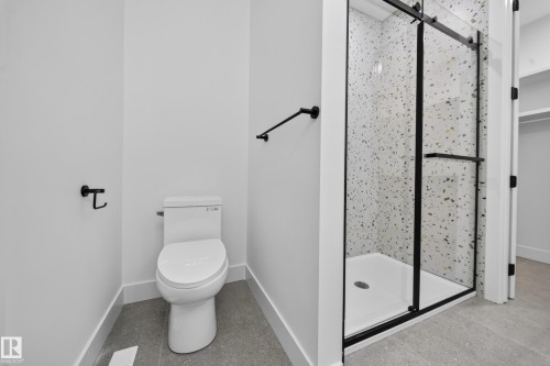 508 Robinson Boulevard, Leduc, AB - Indoor Photo Showing Bathroom