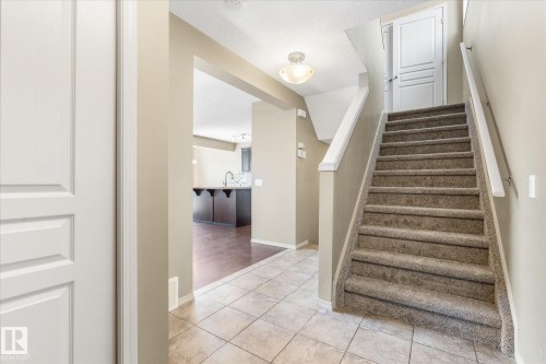 196 Brookview Way, Stony Plain, AB - Indoor Photo Showing Other Room