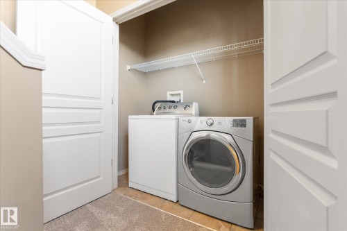 196 Brookview Way, Stony Plain, AB - Indoor Photo Showing Laundry Room