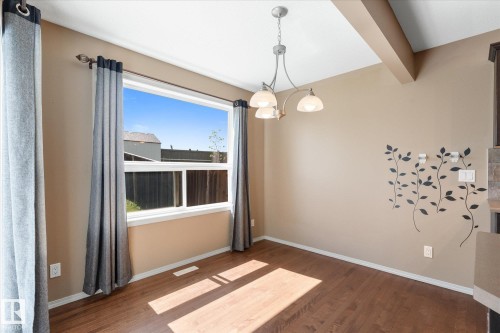 196 Brookview Way, Stony Plain, AB - Indoor Photo Showing Other Room