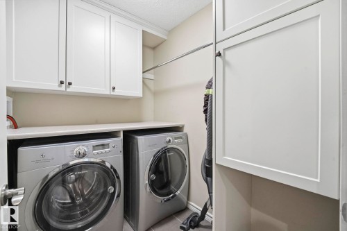 48 Glaewyn Estates, St. Albert, AB - Indoor Photo Showing Laundry Room