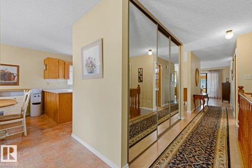 117 Oeming Road Nw, Edmonton, AB - Indoor Photo Showing Other Room