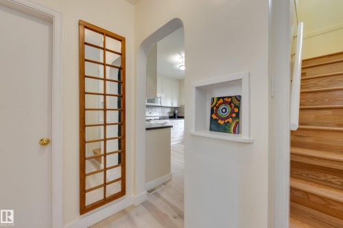 10644 65 Avenue Nw, Edmonton, AB - Indoor Photo Showing Other Room