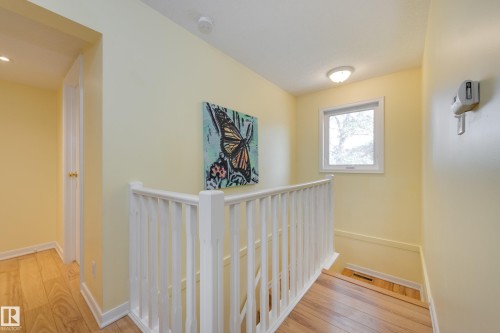 10644 65 Avenue Nw, Edmonton, AB - Indoor Photo Showing Other Room